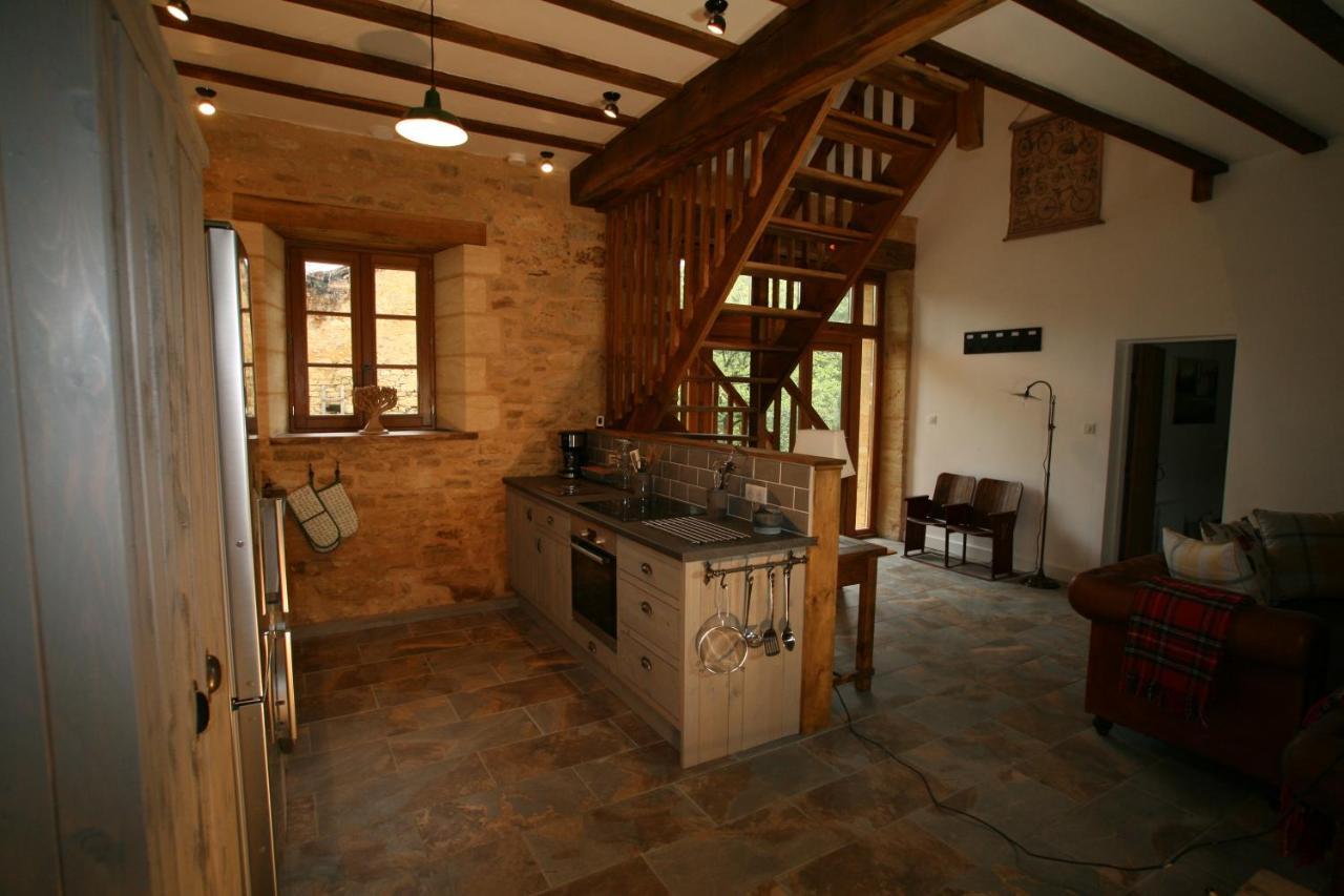 La Roussille - Oak Barn Villa Saint-Sulpice-d'Excideuil ภายนอก รูปภาพ